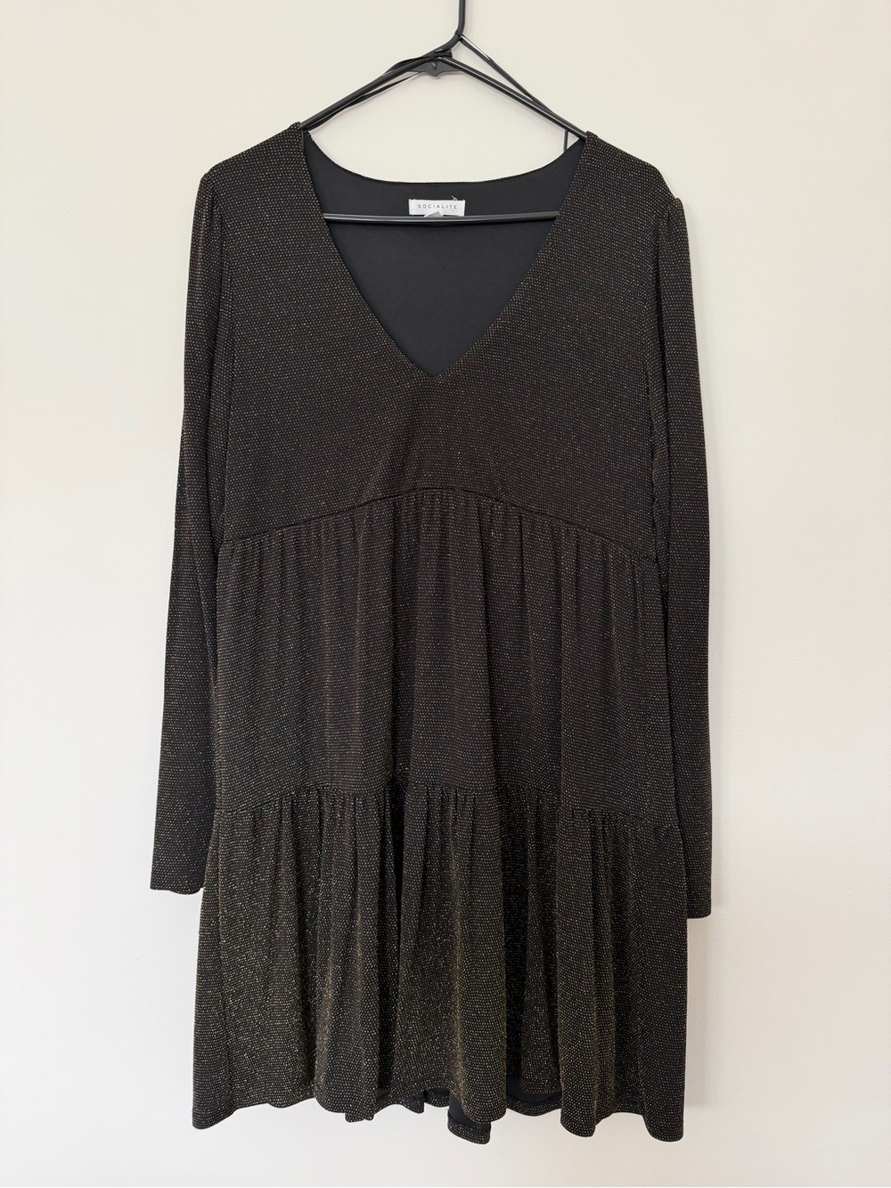 Socialite Black w/ Gold Metallic Tiered V-Neck Long Sleeve Dress